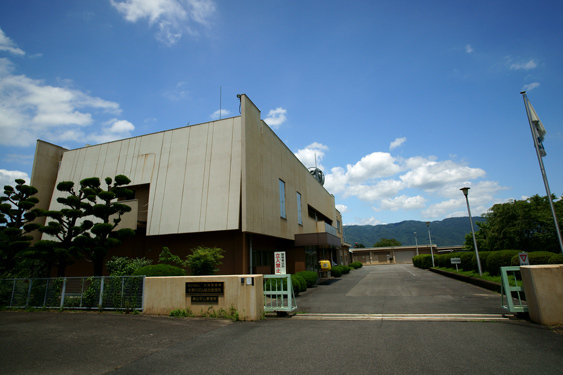 高山ダム
